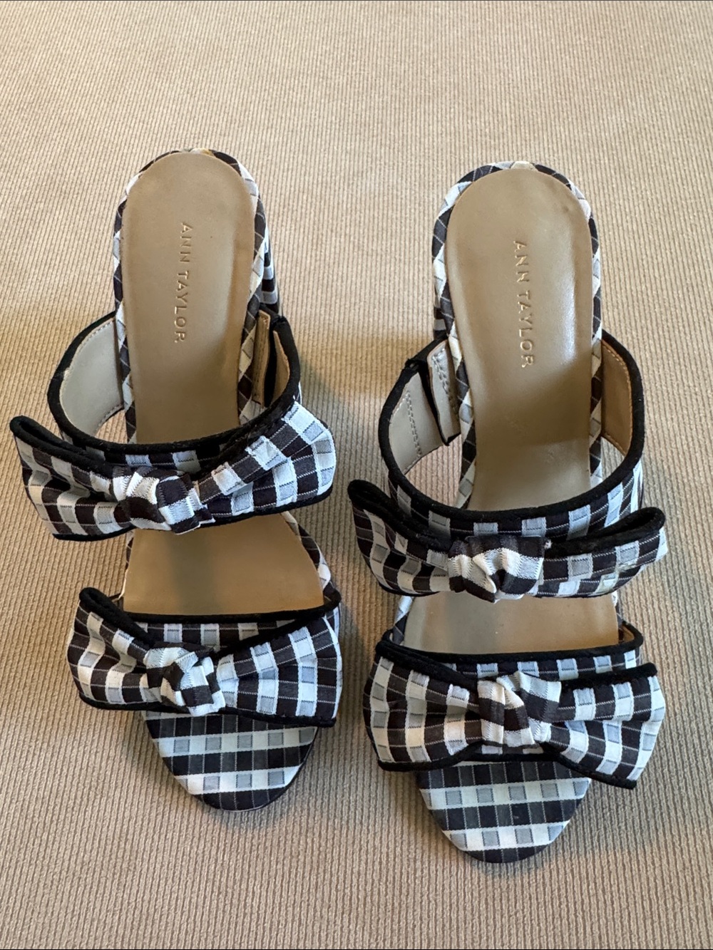 Ann Taylor Black and White Gingham Bow Slide Mules
